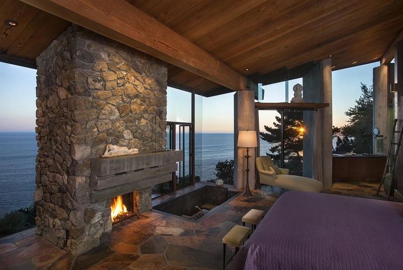 Big Sur Cliffside Cabin: Minimalist Nature Embrace