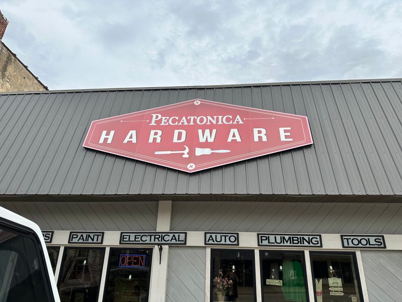 Pecatonica Hardware: Farmhouse Style Central