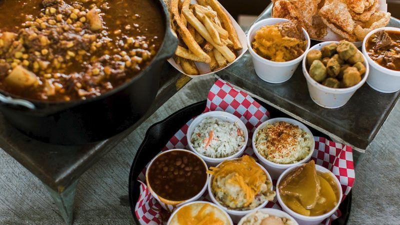 10 South Carolina Roadside Grills Known For Classic Southern Cooking - Decor Hint The Smokin’ Pig – Pendleton, SC