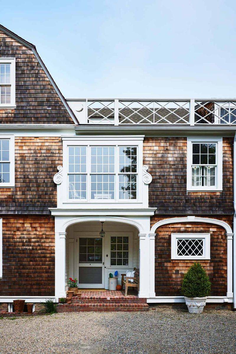 11 House Styles Likely to Vanish in Massachusetts and 5 That Are Hard to Sell - Decor Hint Shingle Style Cottages