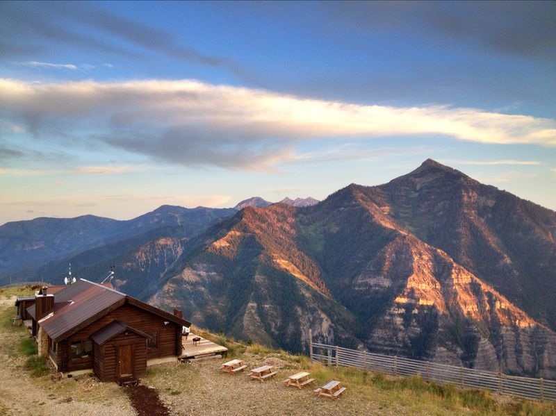 14 Utah Restaurants With Breathtaking Mountain Views And Unforgettable Bites - Decor Hint The Lookout – Sundance's Hidden Gem