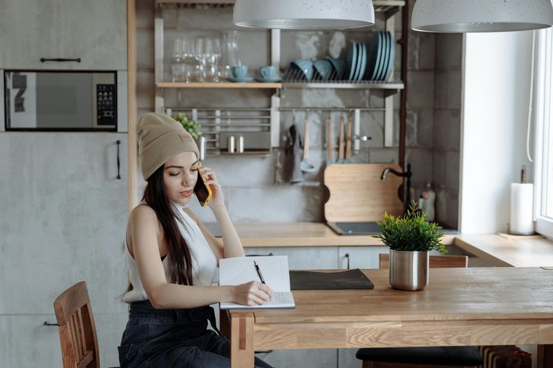 12 Kitchen Details Homebuyers Often Dislike, Do You Have One? - Decor Hint Excessive Clutter Or Open Shelving