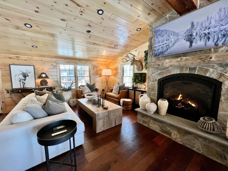 12 Tennessee Stone Fireplaces That Warm The Whole House - Decor Hint Riverside Pebble Perfection