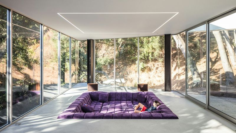 12 Old-School California Home Trends That Are Finally Back In Style - Decor Hint Conversation Pits