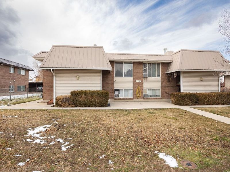 Homes With Awkward Additions or Layouts