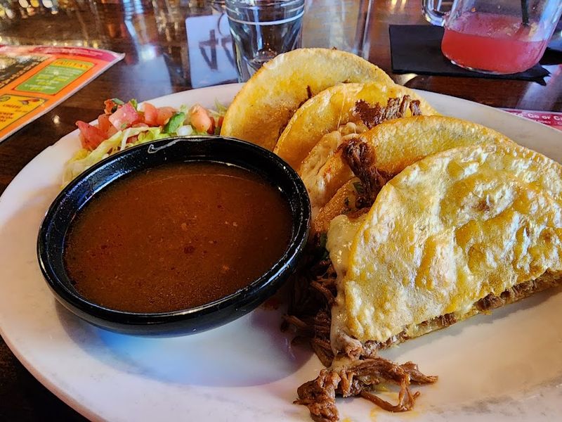 11 Mexican Restaurants In Arizona Serving Mind-Blowing Salsa - Decor Hint Calle Tepa – Salsa Innovation in the Desert