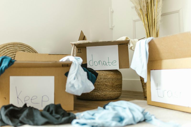 16 Practical Ways You Can Declutter And Organize Your Space - Decor Hint Create A Donation Station