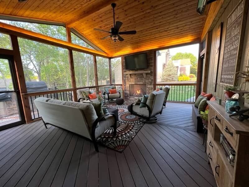 Screened Porches For Extended Seasons