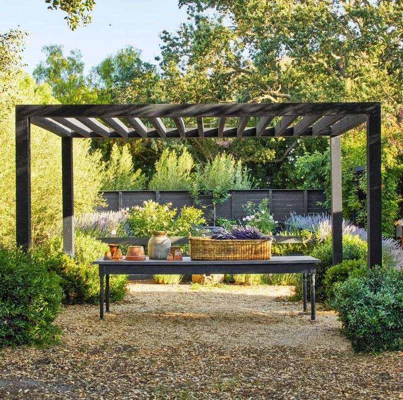 15 Oklahoma Farmhouse Porches That Could Be Perfect For Slow Evenings - Decor Hint Shaded Pergola Extensions