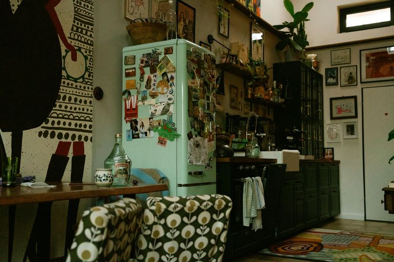 Millennials Would Pay Big for These 14 Nostalgic Items Their Parents Tossed - Decor Hint Avocado Green And Harvest Gold Appliances