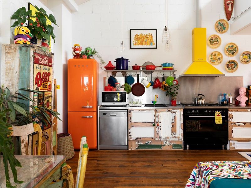 12 Old-School California Home Trends That Are Finally Back In Style - Decor Hint Colorful Kitchen Appliances