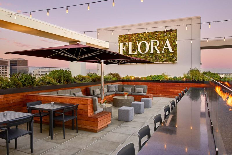 12 California Rooftop Patios With Décor That Locals Can’t Stop Talking About - Decor Hint Flora Rooftop Bar And Lounge