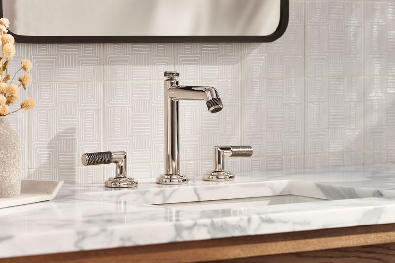 8 Massachusetts Bathrooms Designers Say Perfect the Subtle Quiet Luxury Trend - Decor Hint Minimalist Accessories