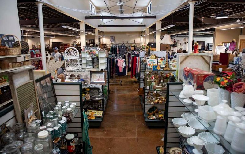 9 Iowa Thrift Stores With Retro Gems Worth Grabbing - Decor Hint Hidden Gems Resale Shop: Cedar Rapids' Vintage Goldmine
