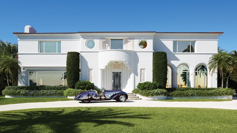 6 Florida Art Deco Homes That Still Radiate 1920s Glamour - Decor Hint Palm Beach's Golden Pagoda