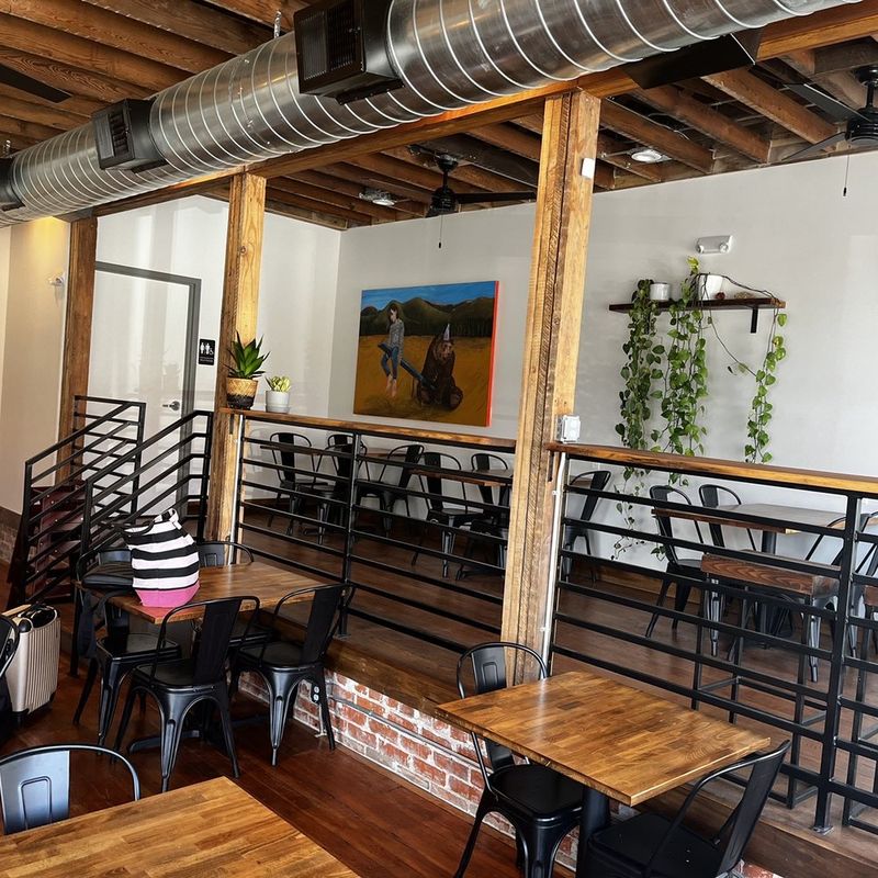 14 Missouri Mom-And-Pop Cafes With Cozy Charm - Decor Hint The Cozy Café – Columbia