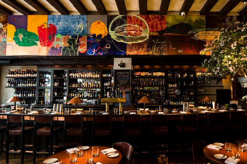 14 NYC Restaurants Known For Great Bar Dining - Decor Hint Gramercy Tavern (The Tavern) – Flatiron District