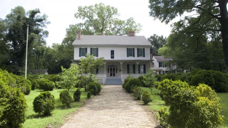 10 Alabama Porch Ceilings Painted Haint Blue Like Grandma Did - Decor Hint Pond Spring, The Joe Wheeler Home, Hillsboro