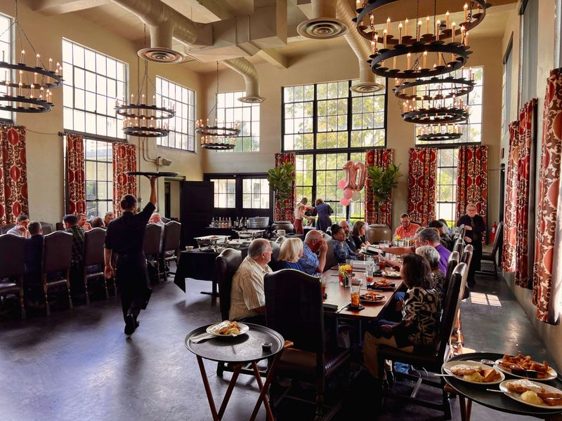9 Must-Visit Riverside Restaurants In Texas With Breathtaking Views - Decor Hint PumpHouse Riverside Restaurant – Victorian Industrial Charm