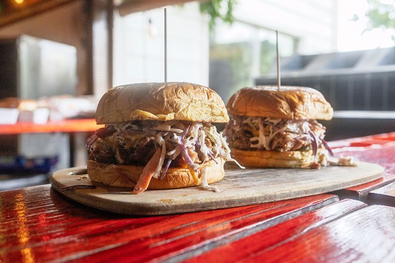 8 Barbecue Sandwiches To Try In Texas - Decor Hint Whole-Hog Pulled Pork At Smoke Break