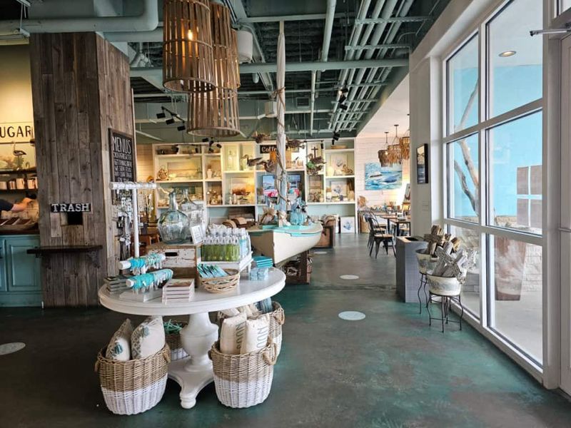 11 Tennessee Dining Nooks Perfect For Pie And Coffee - Decor Hint The Southern Grind Coffee House (Chattanooga)