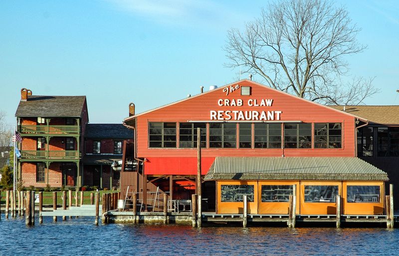 12 Maryland Crab Houses Full Of Summer Flavor - Decor Hint The Crab Claw: St. Michaels' Maritime Treasure