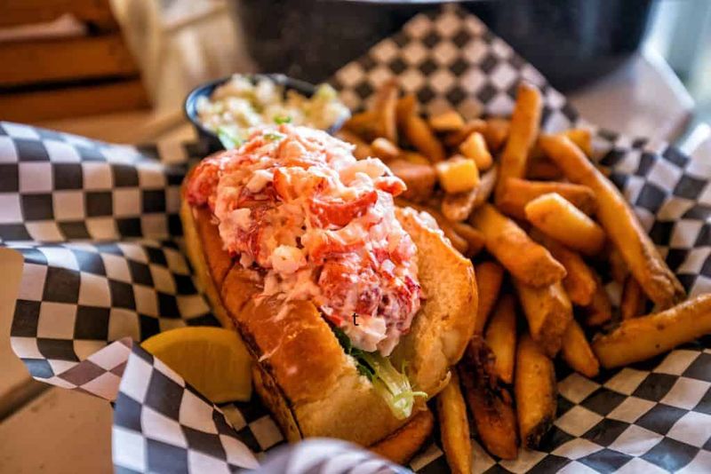 14 Classic Diners In America You May Not Want To Miss - Decor Hint Pete's Diner, Massachusetts