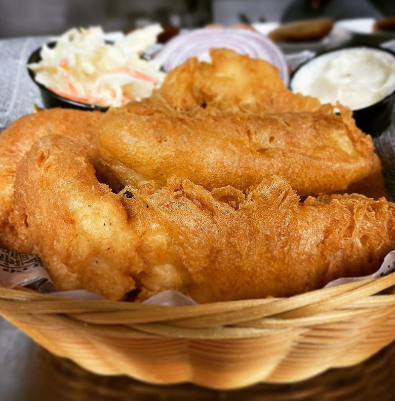 12 Wisconsin Tavern Fish Fries That Feel Like Friday - Decor Hint Old Towne Tavern – Green Bay, WI