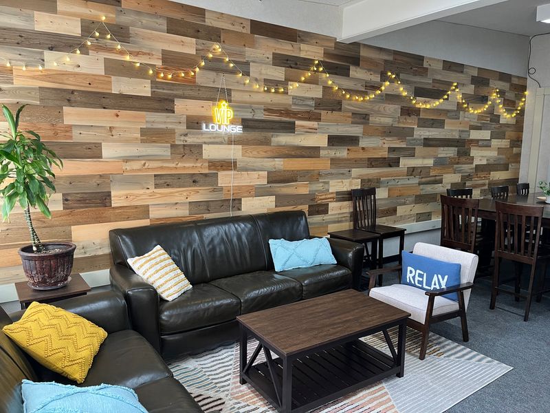 12 Nevada Living Rooms With Desert-Inspired Design - Decor Hint Mining History Wall