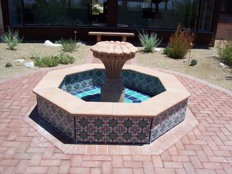 12 Nevada Courtyard Fountains That Keep Things Cool - Decor Hint Desert-Inspired Ceramic Fountain