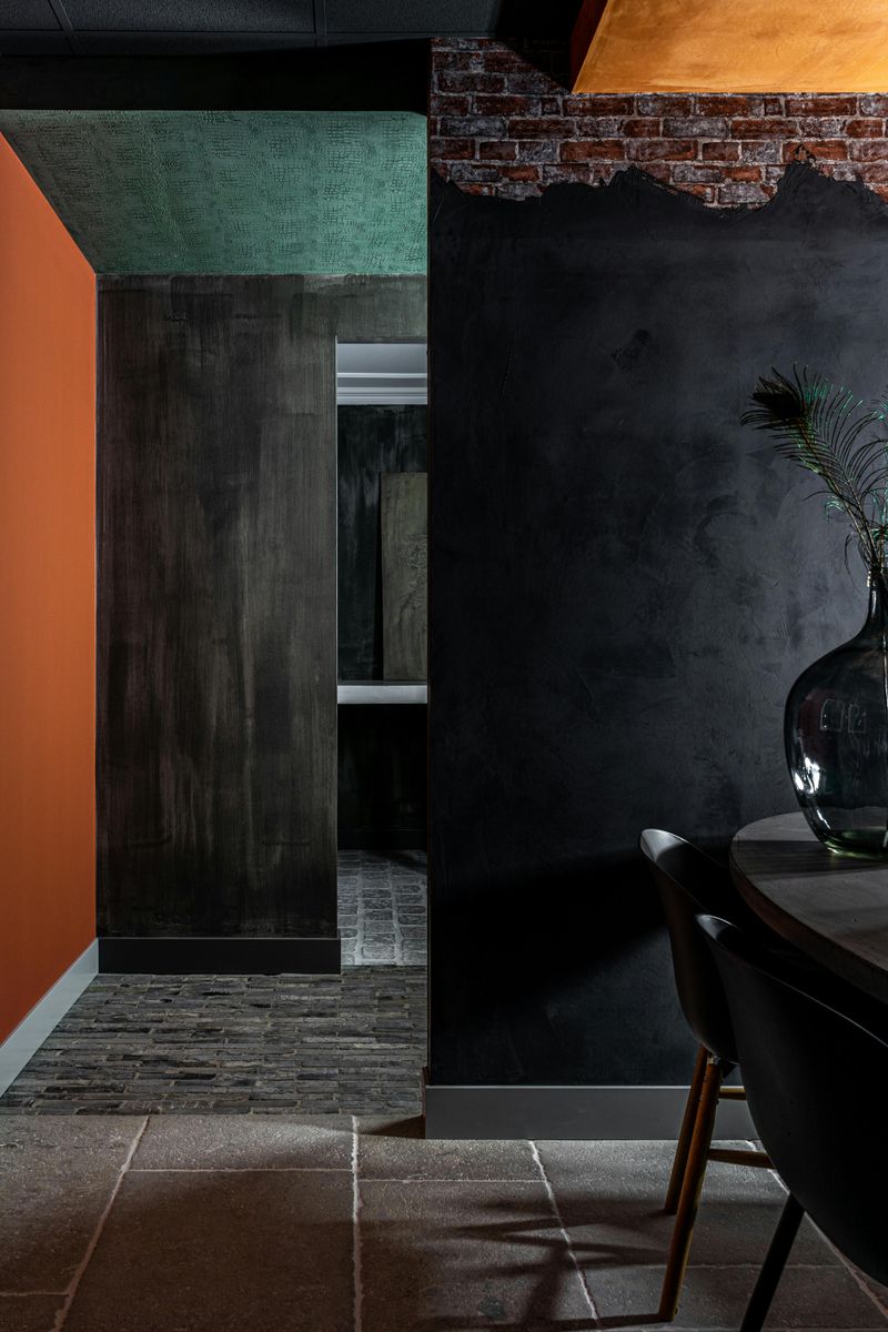 13 Home Decor Trends That Can Make Your Space Look Older - Decor Hint Faux Finishes