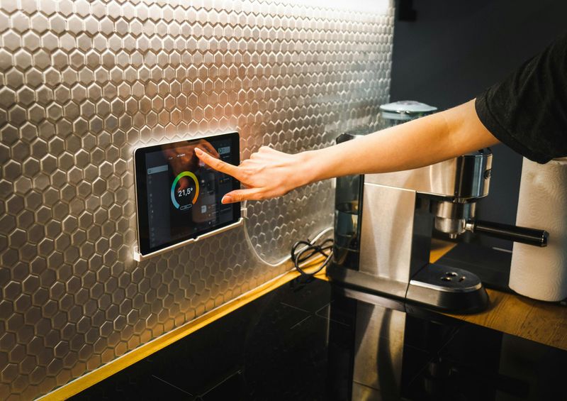 12 Modern Kitchen Ideas That Could Inspire Your Next Remodel - Decor Hint Smart Kitchen Technology