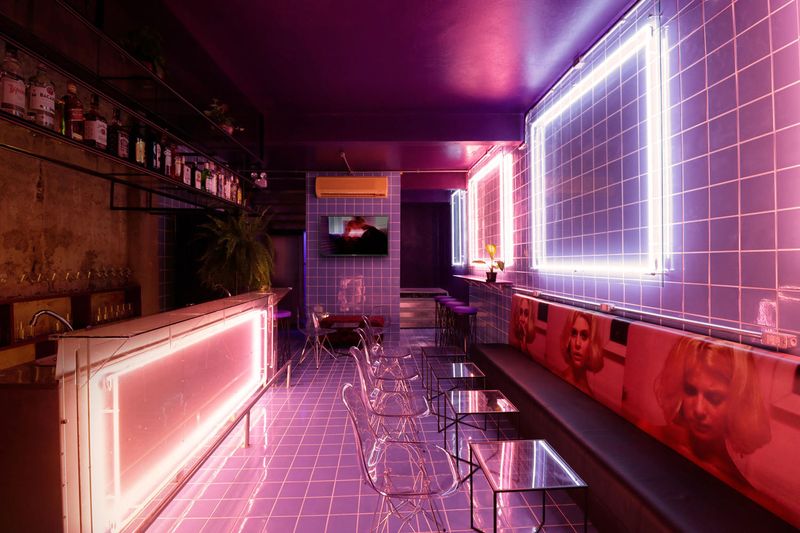 Neon-Integrated Architecture