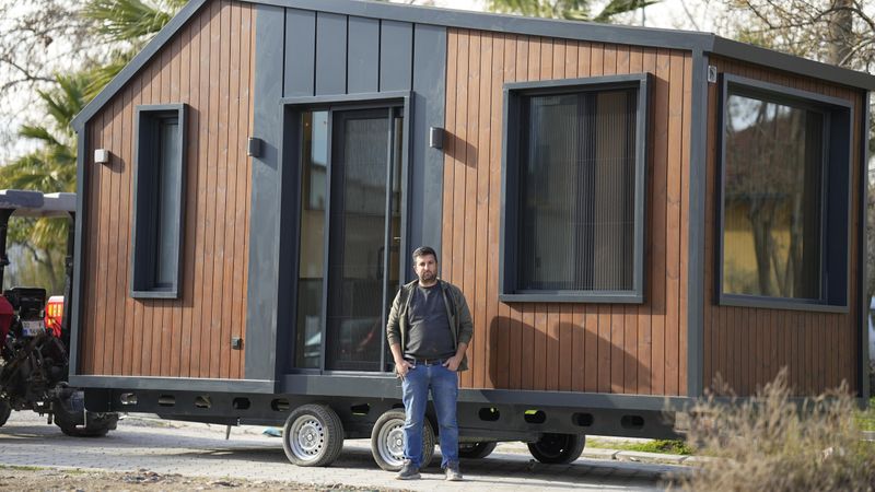 11 House Styles Likely to Vanish in Massachusetts and 5 That Are Hard to Sell - Decor Hint Tiny Houses