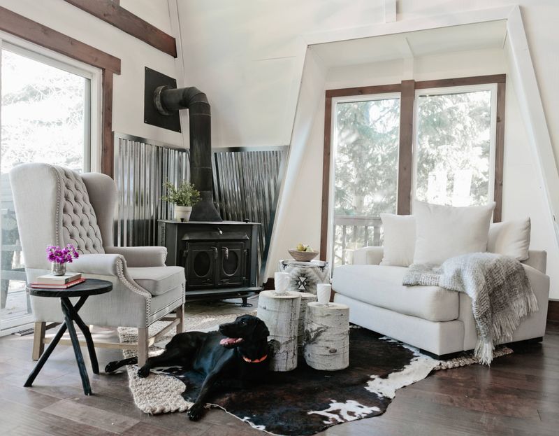 Mountain Cabin Marvel 