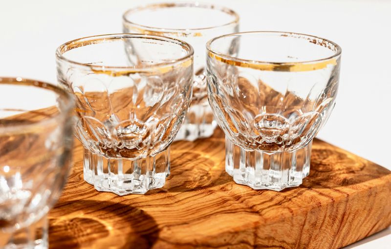 Millennials Would Pay Big for These 14 Nostalgic Items Their Parents Tossed - Decor Hint '70s And '80s Patterned Glassware