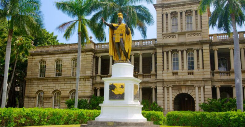 Visit Iolani Palace In The Heart Of Honolulu, Hawaii