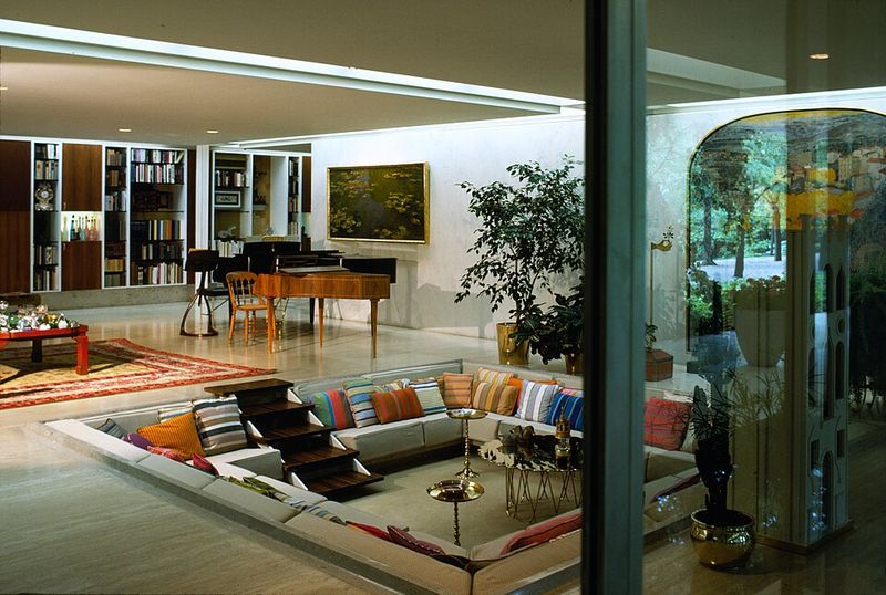 12 Vintage Home Decor Trends Coming Back In Illinois - Decor Hint Conversation Pits For Gathering Spaces