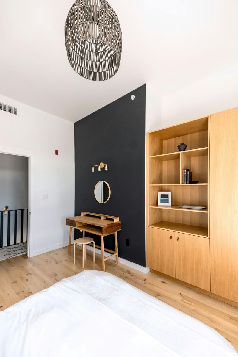 Color Choices That Can Help Your Home Maintain A Timeless Style - Decor Hint Soft Black