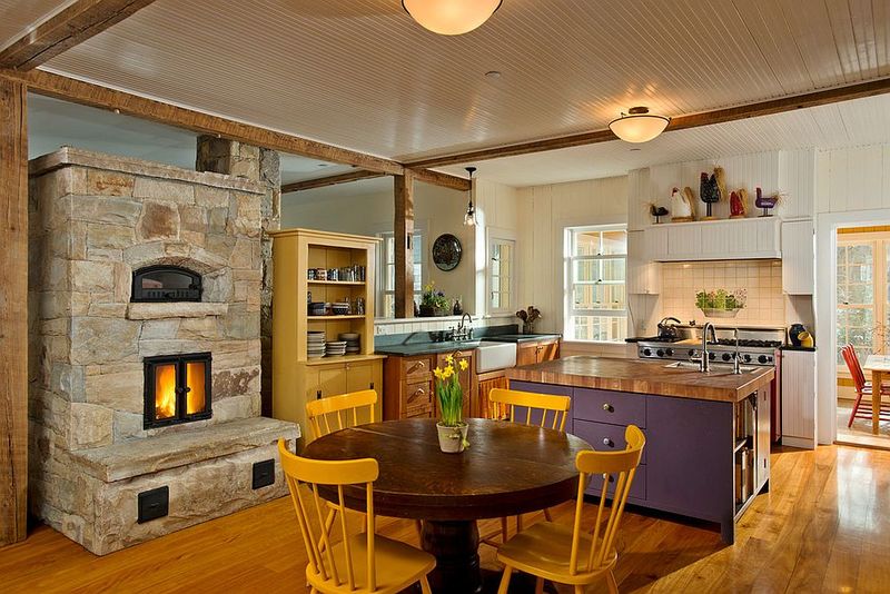 8 Minnesota Rustic Dining Rooms With Classic Character - Decor Hint Stone Fireplaces As Focal Points