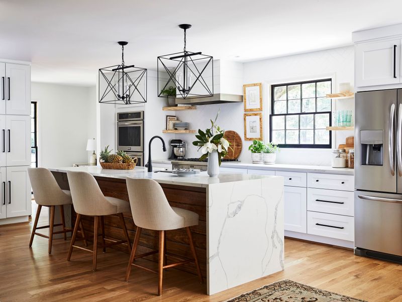 6 Florida Coastal Kitchens With Relaxed Summer Style - Decor Hint Contemporary Coastal Kitchens With Clean Lines