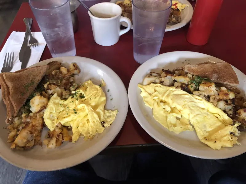 Broad Street Diner – Keyport