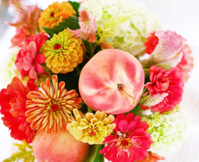 5 Georgia Floral Trends To Try And 3 Styling Habits To Avoid - Decor Hint Peach Blossom Celebrations