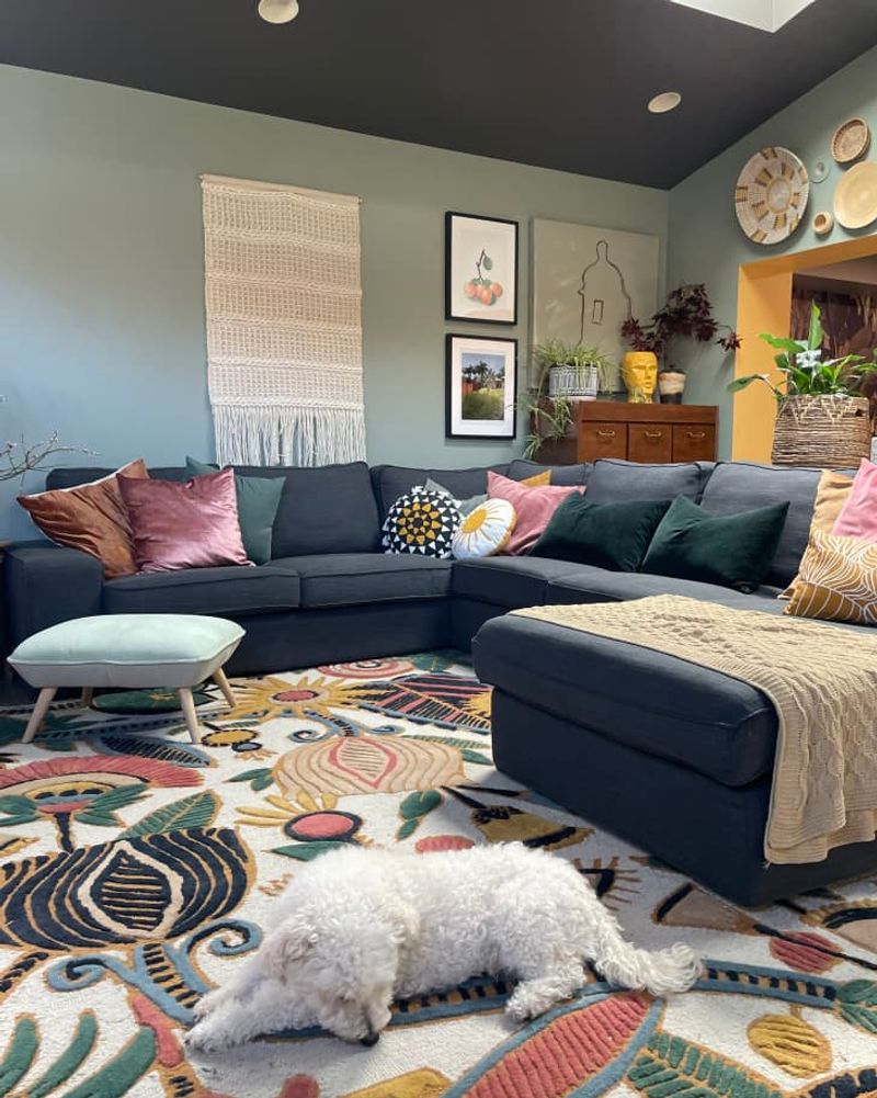 11 Living Room Trends In Illinois That May Return Sooner Than You Think - Decor Hint Patterned Throw Pillows
