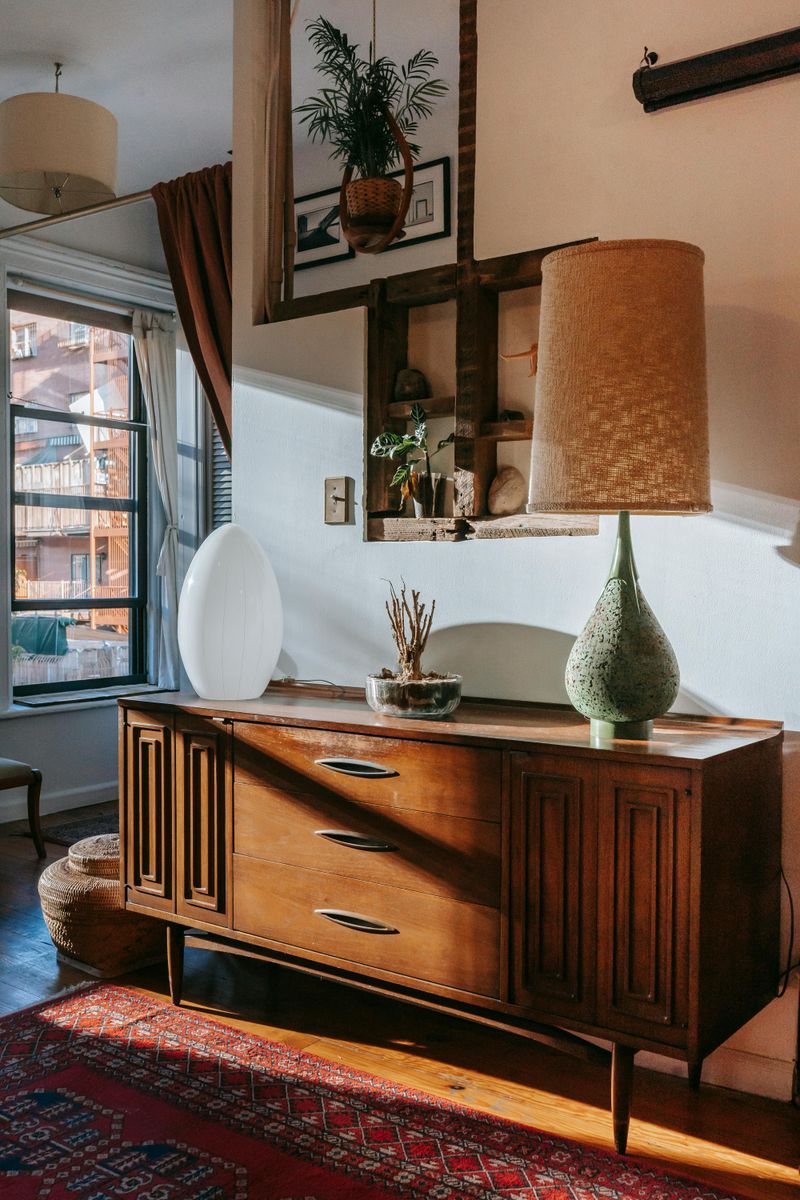 11 Vintage Items That Could Give Your Home A Cozier Feel - Decor Hint Antique Sideboard