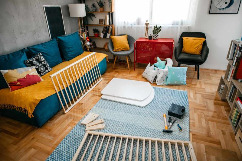Decor Styles Atlanta Homeowners Should Retire By 2026 - Decor Hint Fast-Fashion Furniture Fixation
