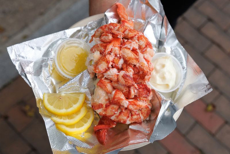 11 Maine Lobster Roll Stands Worth The Detour - Decor Hint Sprague's Lobster In Wiscasset