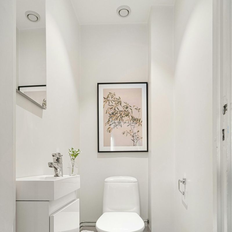 Miami Beach Coastal Bathroom – Florida