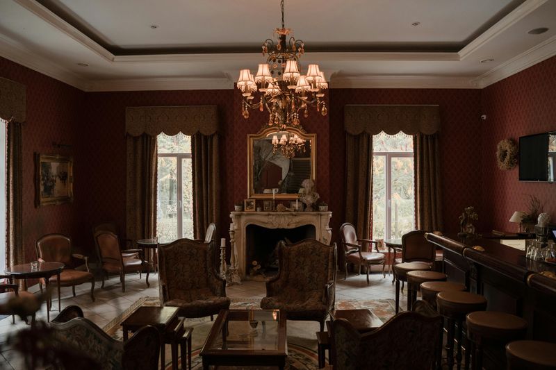 Statement Light Fixtures