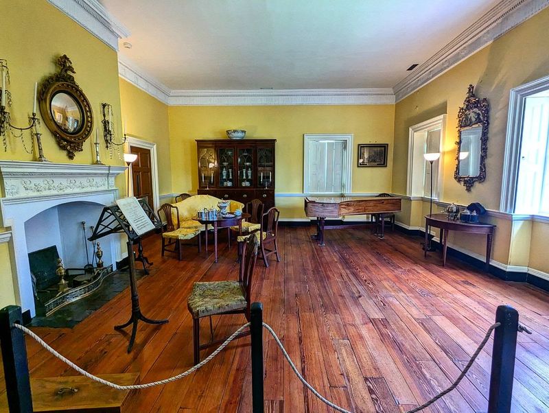 Hammond-Harwood House's Elegant Parlor